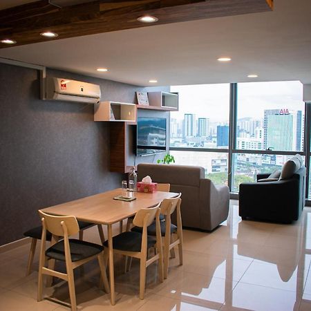 Netflix-Pinnacle Pj, Fantastic City View, 1-6 Guests Designed Duplex Home By Flexihome-My Petaling Jaya Exterior photo
